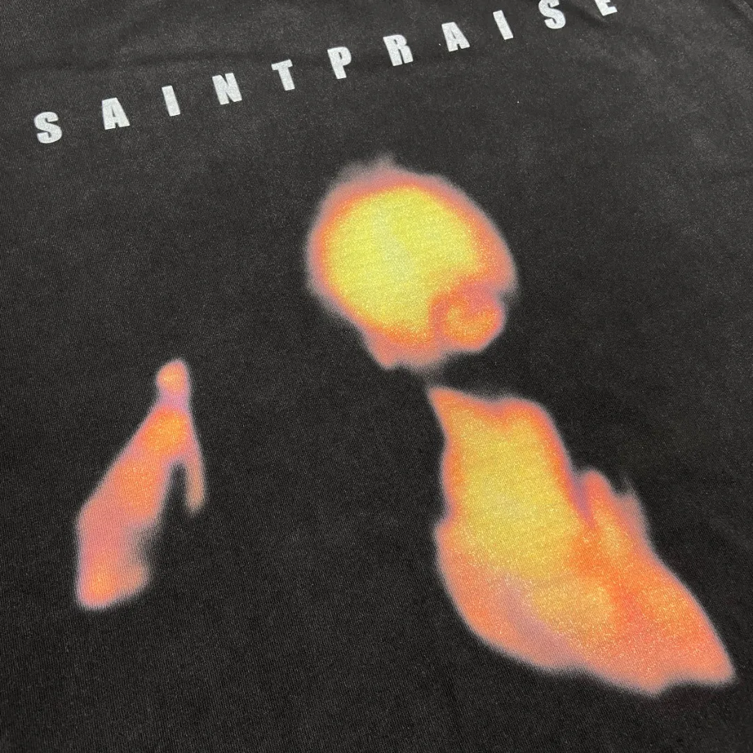 Saint Michael American high street abstract letters retro print washed and distressed loose short-sleeved T-shirt with digital white ink direct injection, the fabric is breathable and the pattern is three-dimensional and clear. Fabric: Double yarn 240 grams Style number: S889 Size: S-M-L-XL Color: Washed black Price: P118